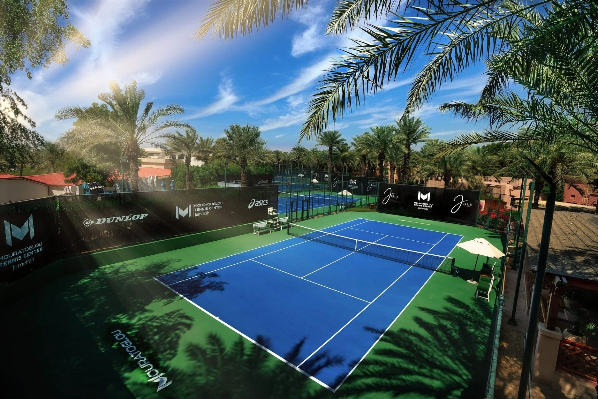 terrain de tennis mouratoglou dubai