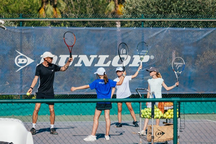 children's tennis lessons