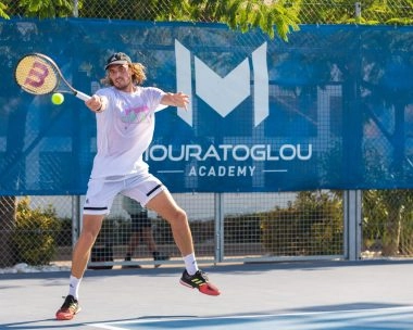 tsitsipas intensive adult pro tennis course