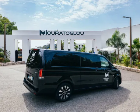 transfert depuis l'aéroport jusqu'à l'académie mouratoglou french riviera