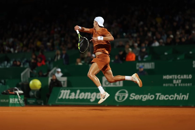 Decalage coup droit Holger Rune