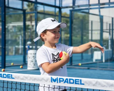 stage tennis pour enfant de 3 à 6 ans
