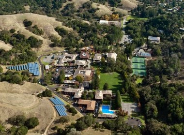 Aerial view of the San Domenico School campus in California, host site for the Mouratoglou Academy San Francisco Tennis & School program.