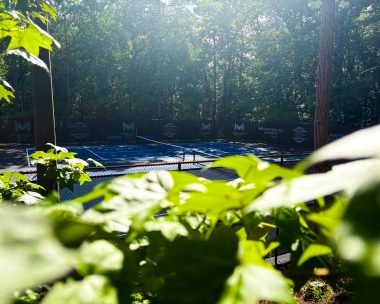Courts de tennis de la Mouratoglou Academy Atlanta où les joueurs s'entraînent sous la supervision d'entraîneurs professionnels.